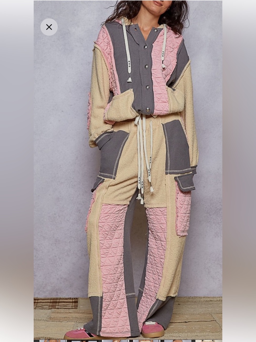 POL Mixed Media Patchwork Wide-Leg Cargo Pants - Picture 2 of 12